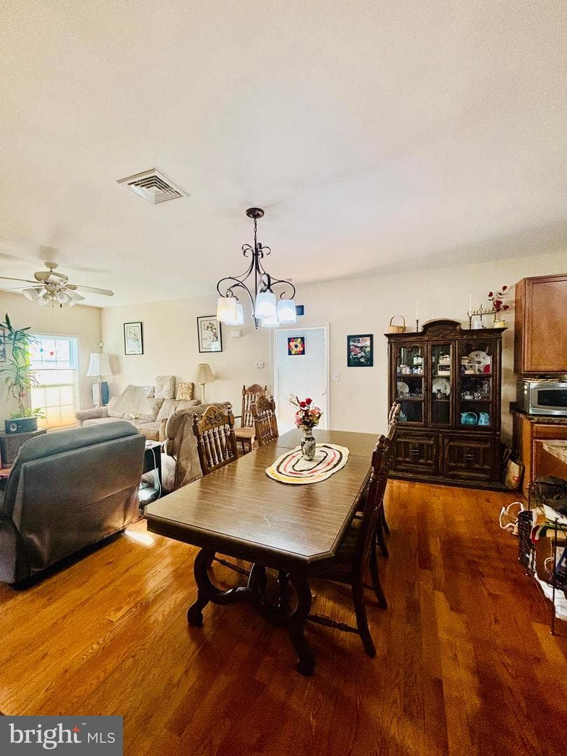 15011 Dahlia Drive photo 9