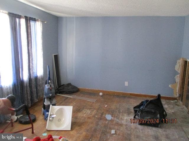 3318 Gurley Rd photo 2