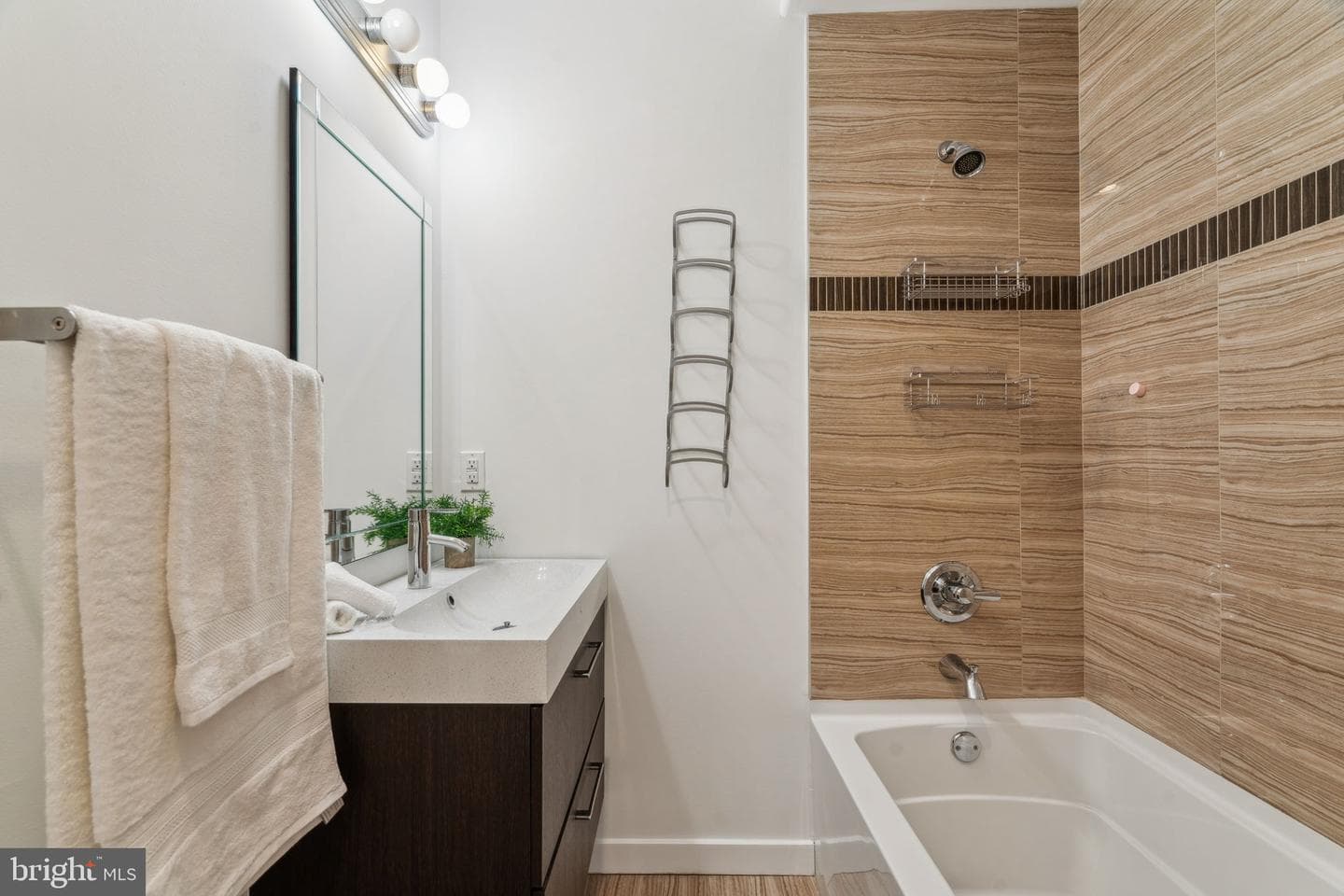 1524 S Dorrance Street photo 18