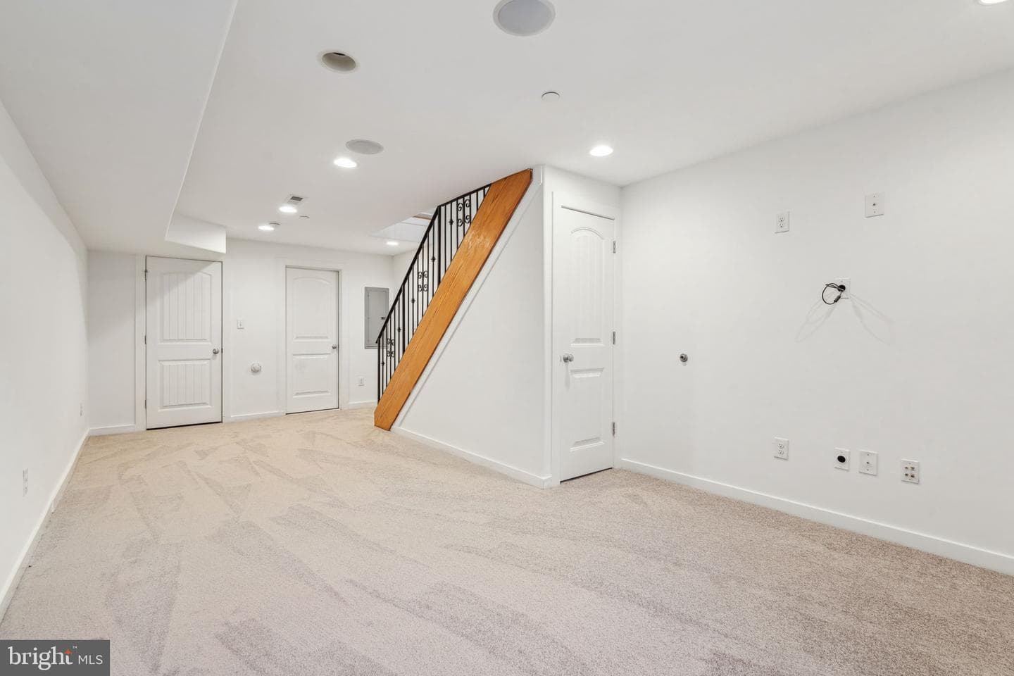 1524 S Dorrance Street photo 39