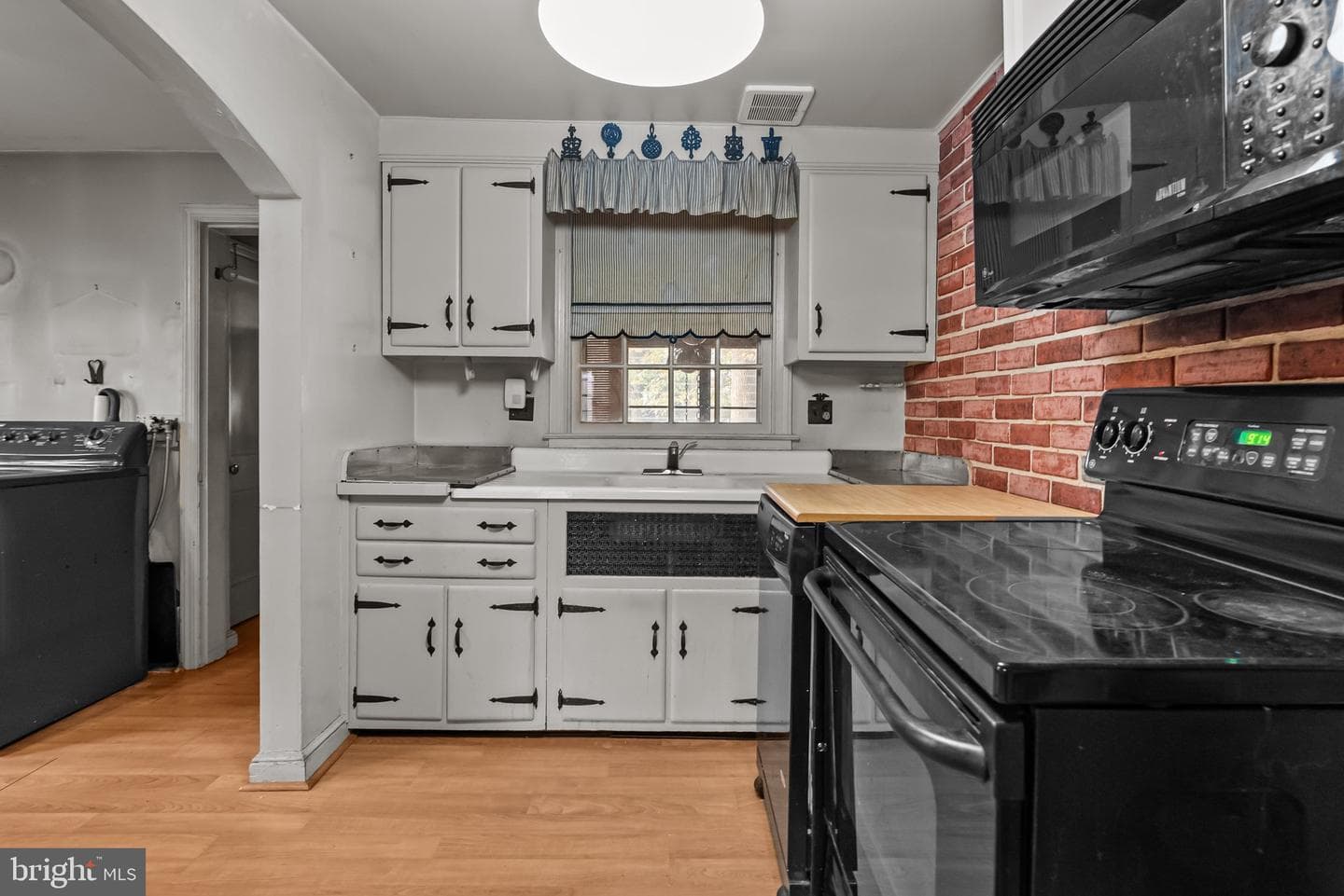 10970 Ellicott Road photo 10