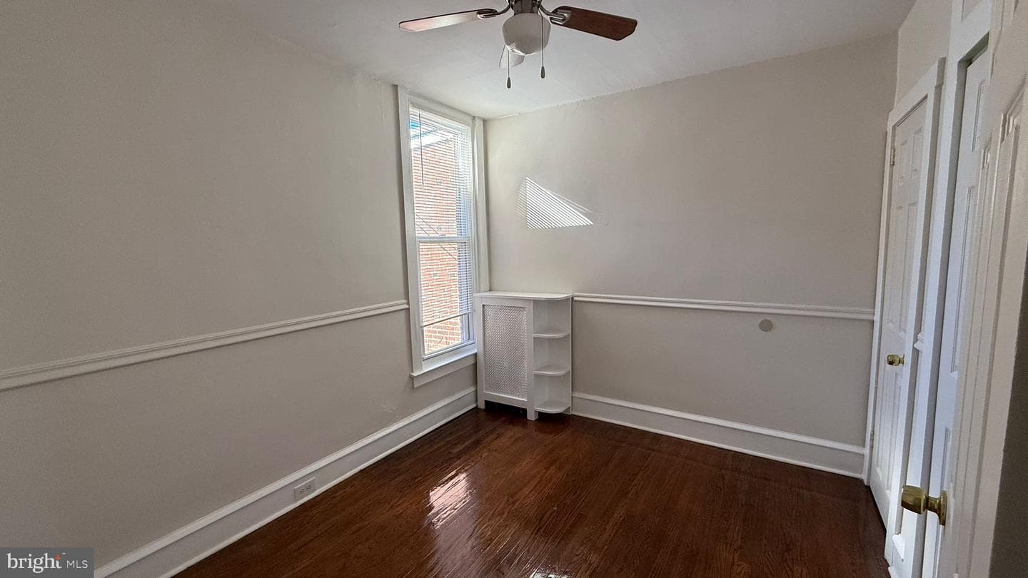 938 Anchor Street photo 21