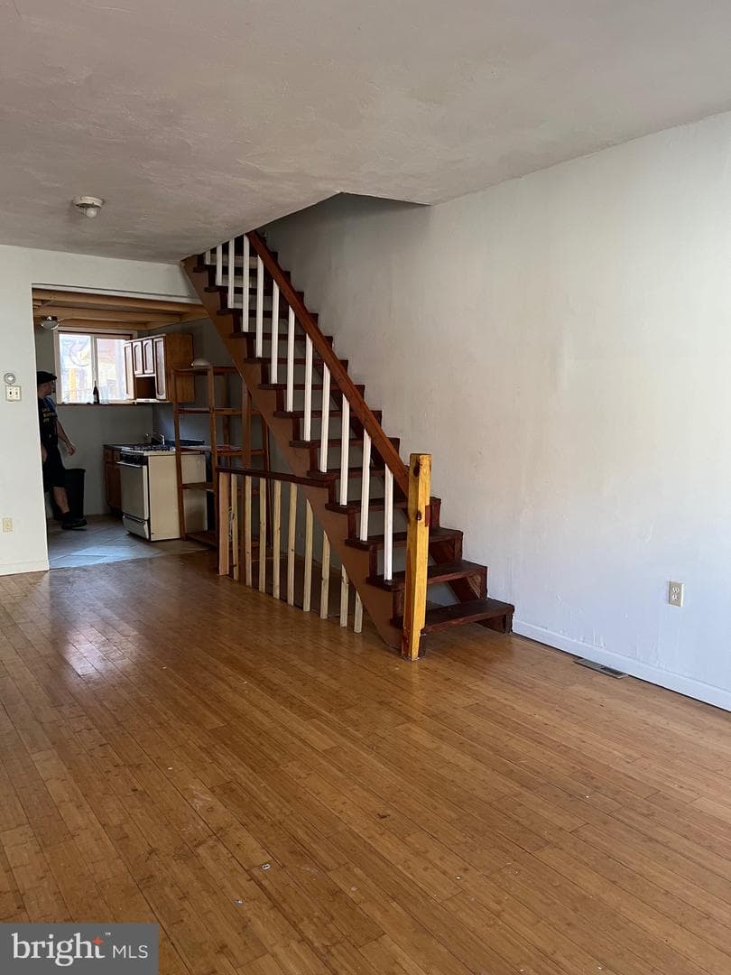 2509 S Sheridan Street photo 7