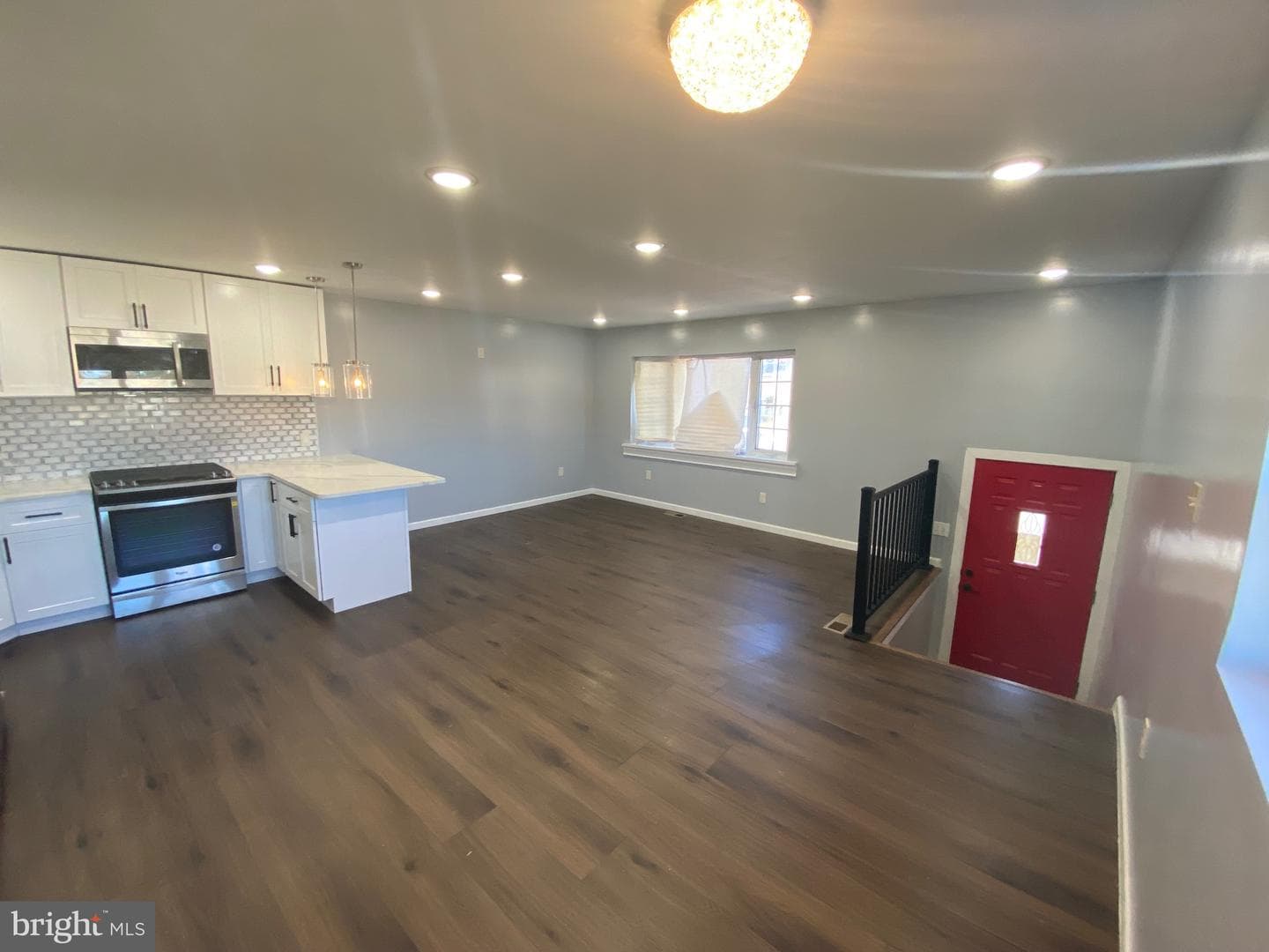 7412 Sandpiper Place photo 3
