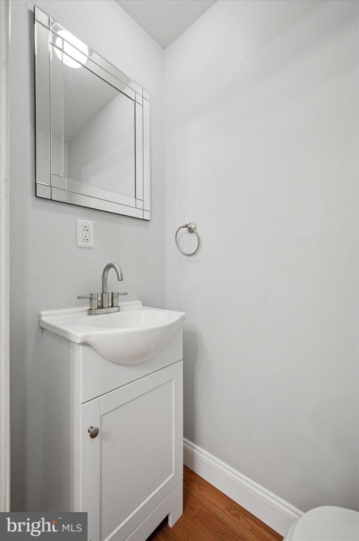 5403 Morse Street photo 7