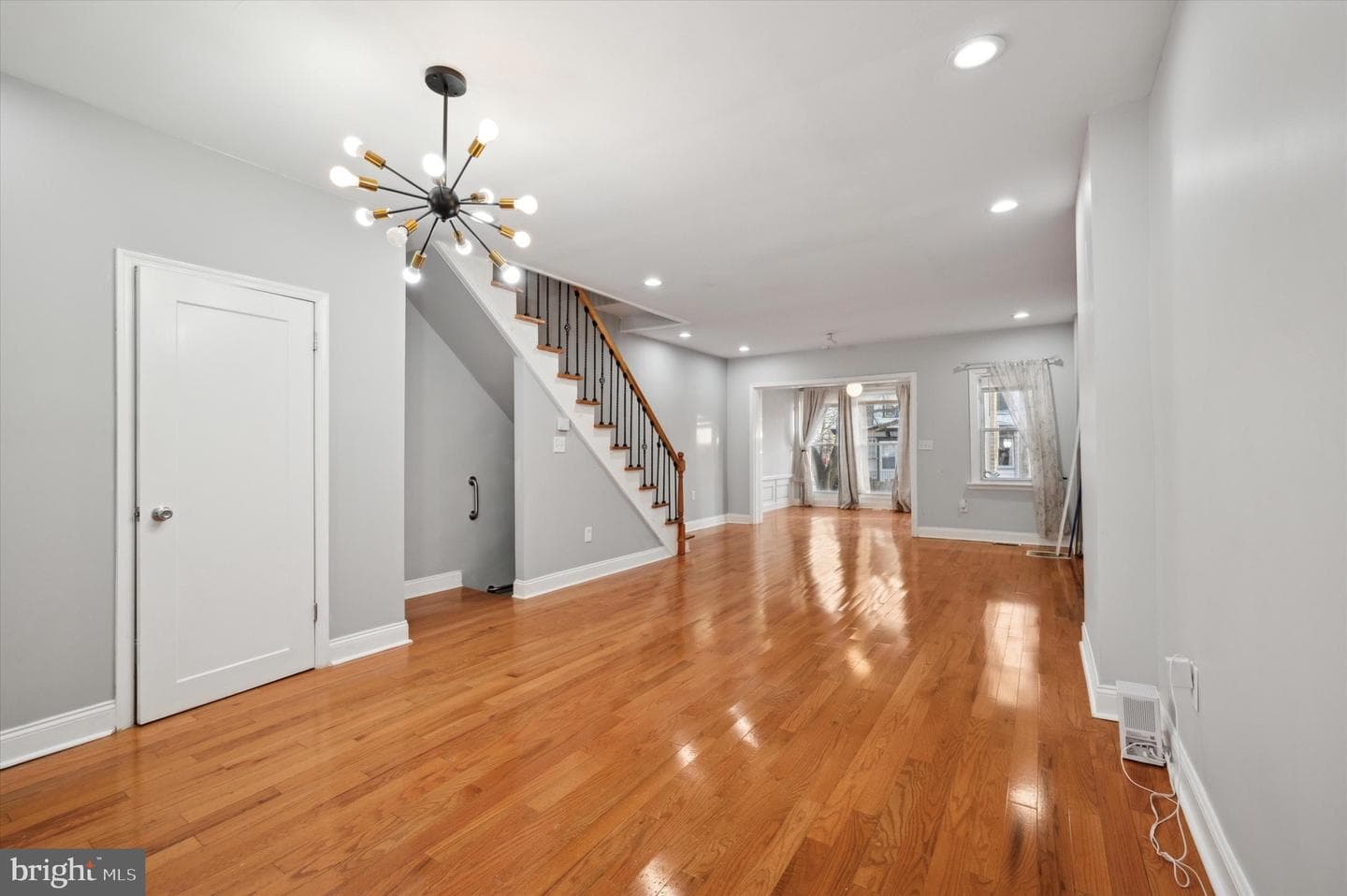 5403 Morse Street photo 8