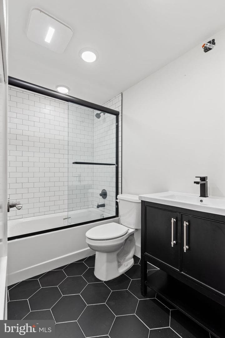 232 W Haines Street photo 18