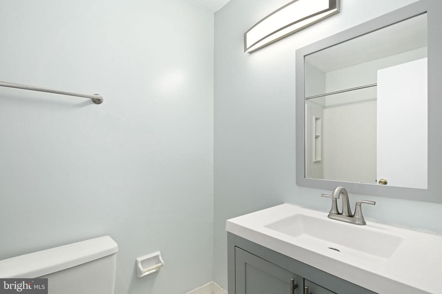8116 Lawnton Street photo 21