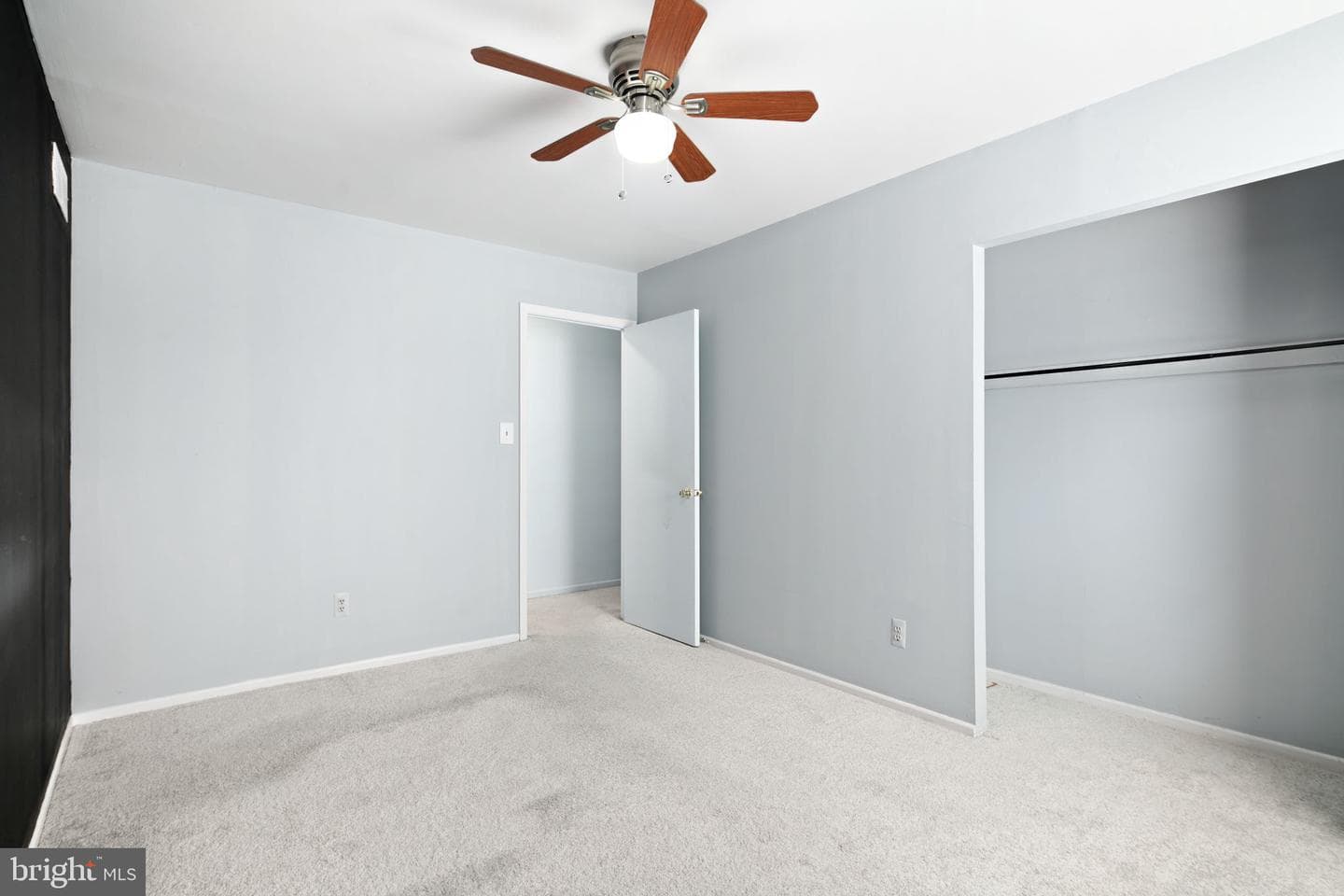 8116 Lawnton Street photo 24