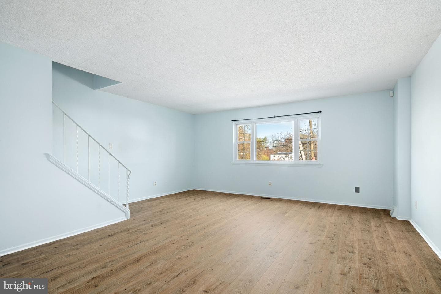 8116 Lawnton Street photo 6