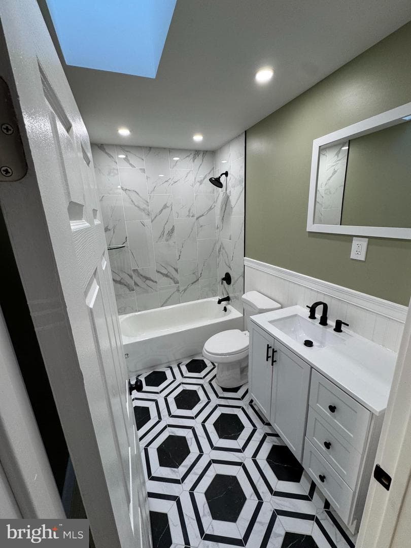 1607 Widener Place photo 16