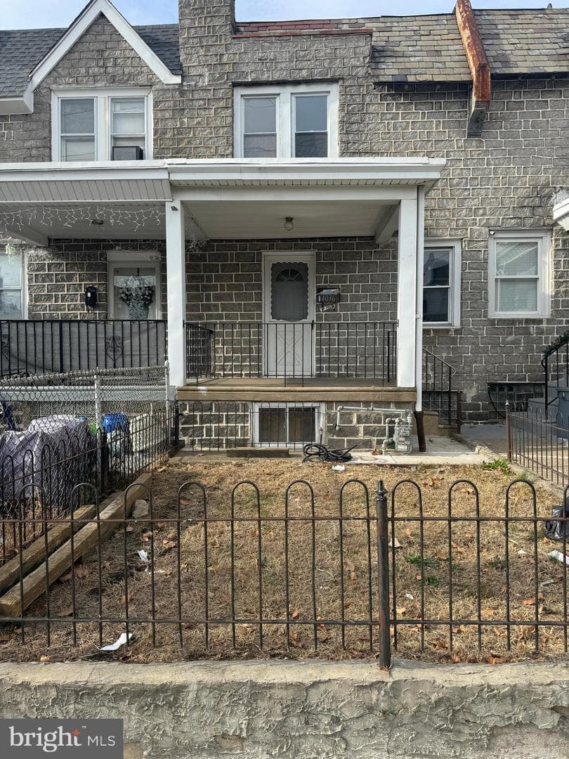 4036 M Street photo 1