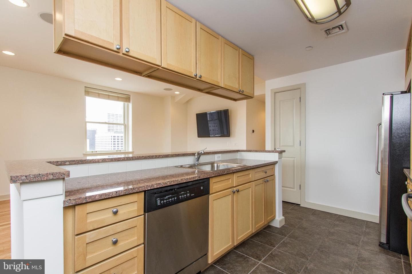 111 S 15th Street #2102 photo 23