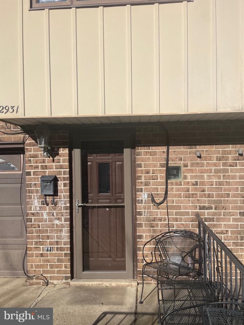 2931 Jenny Place photo 2