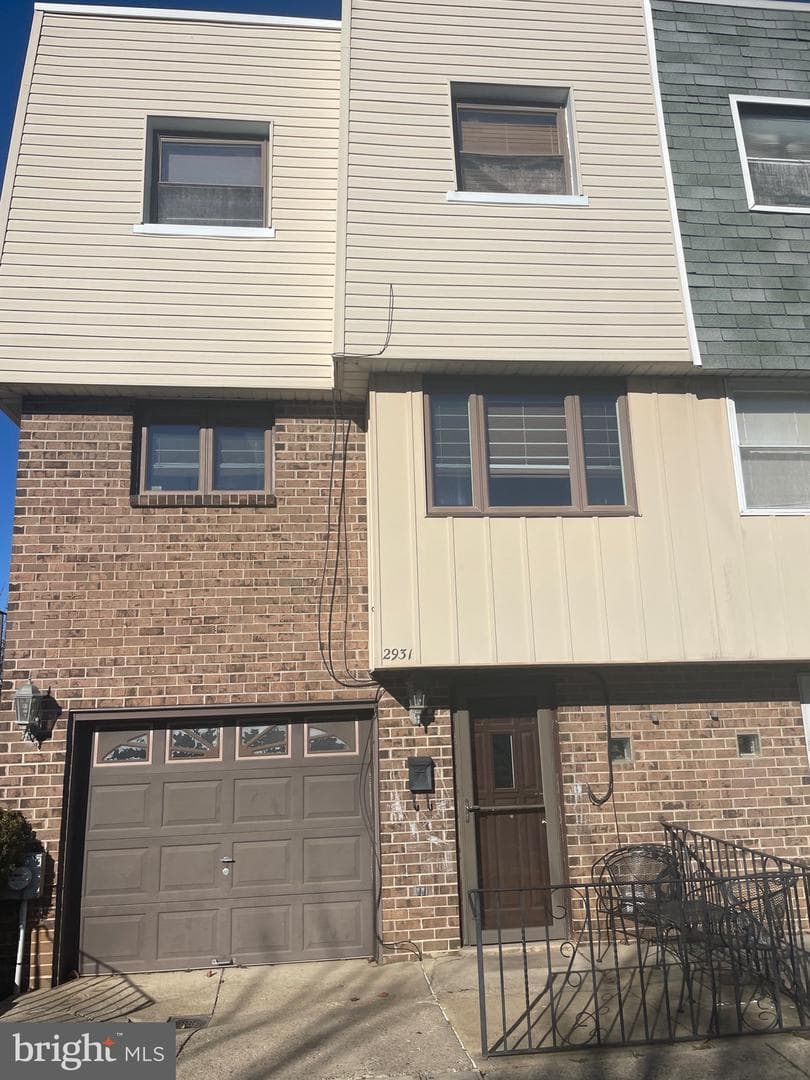 2931 Jenny Place photo 6
