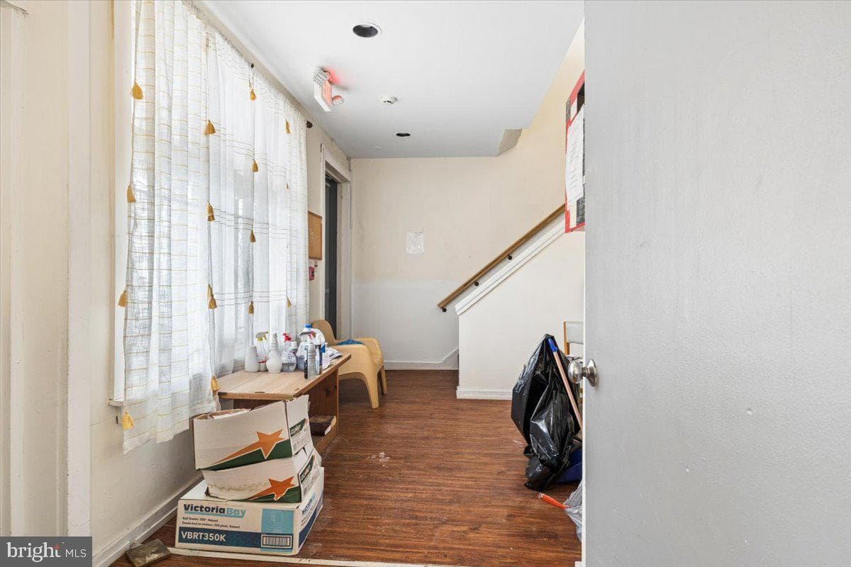 5205-07 Webster Street photo 12