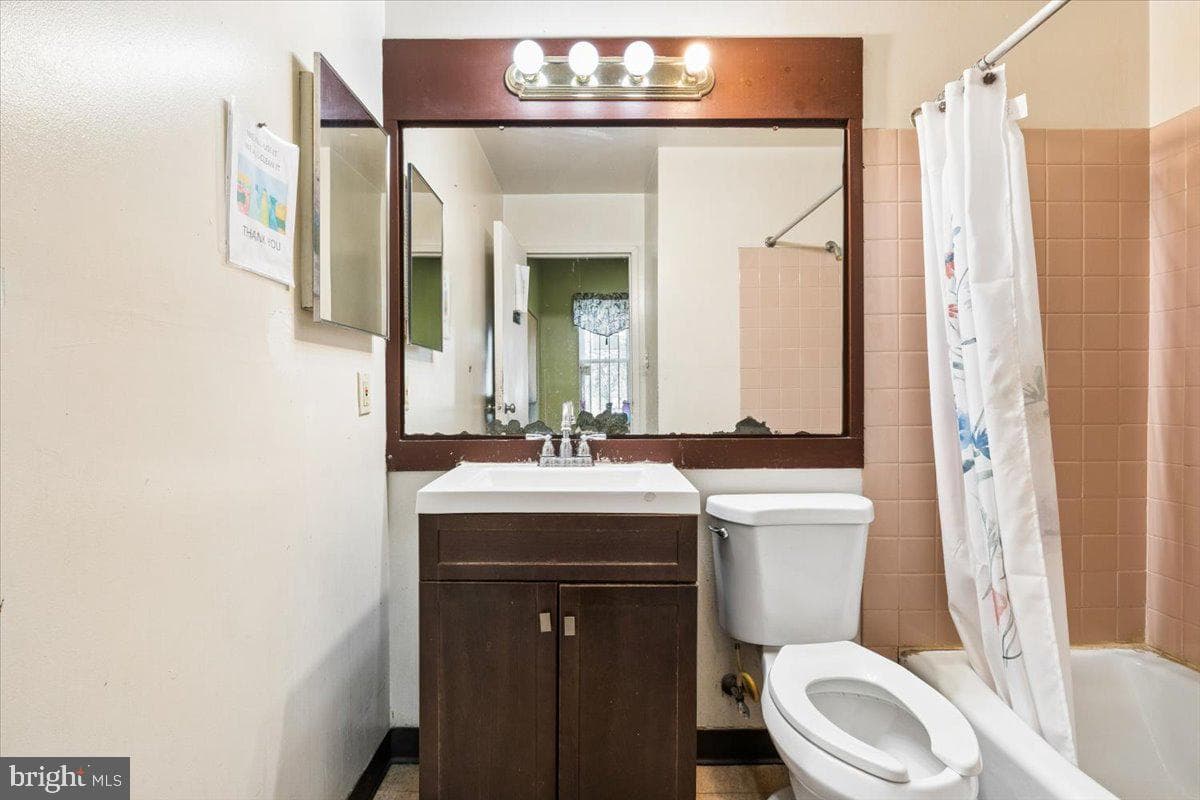 5205-07 Webster Street photo 36