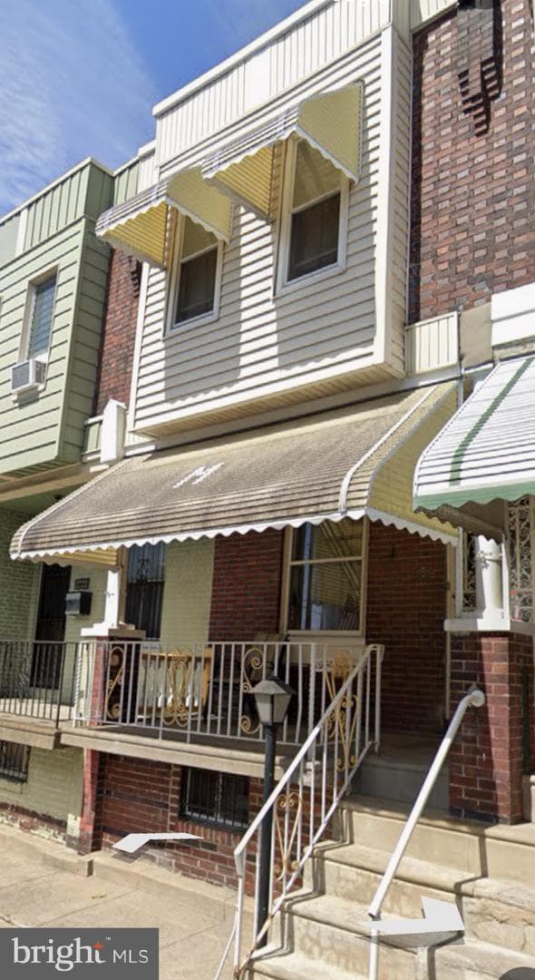 3004 N Bailey Street photo 4