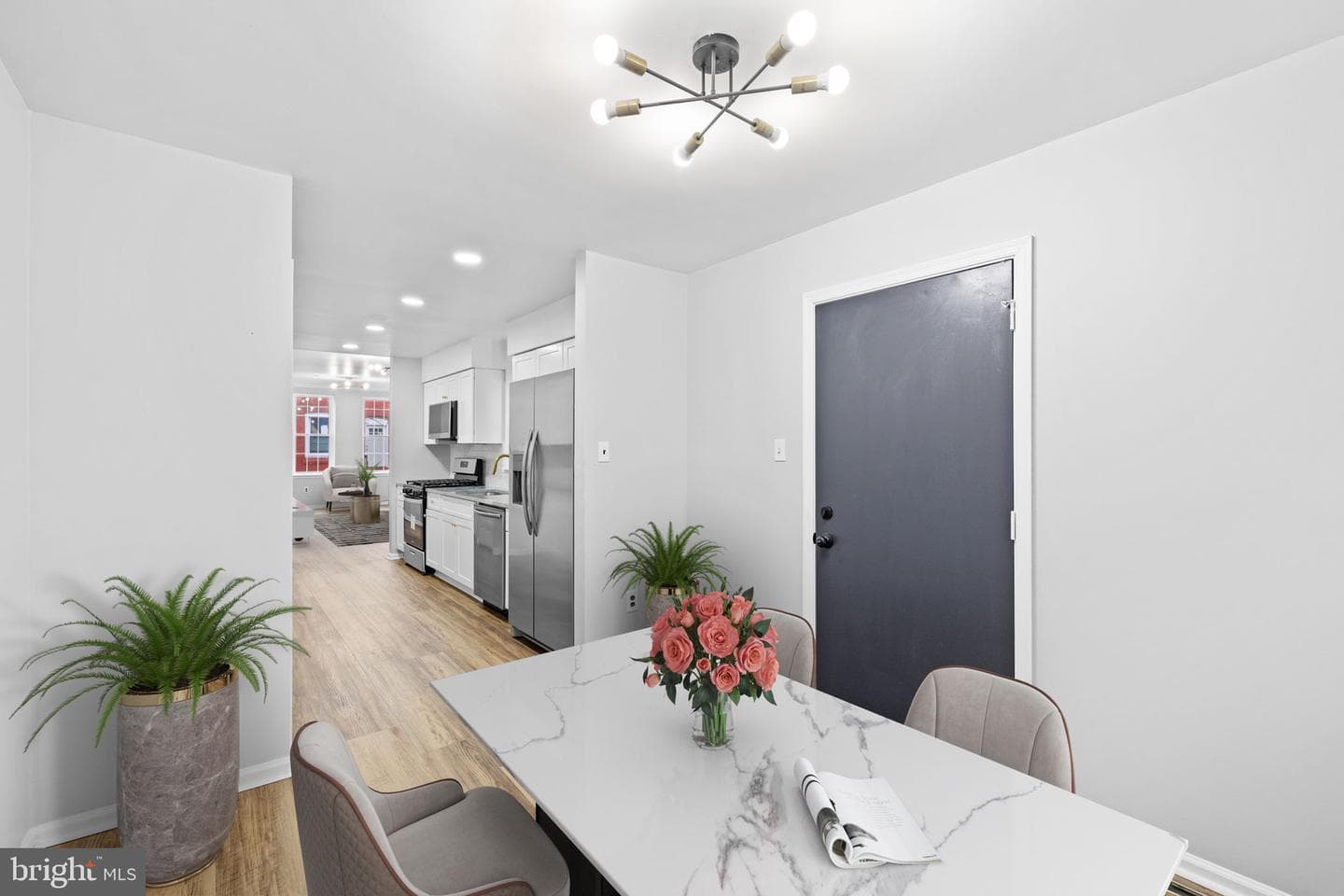 1821 N Croskey Street photo 15