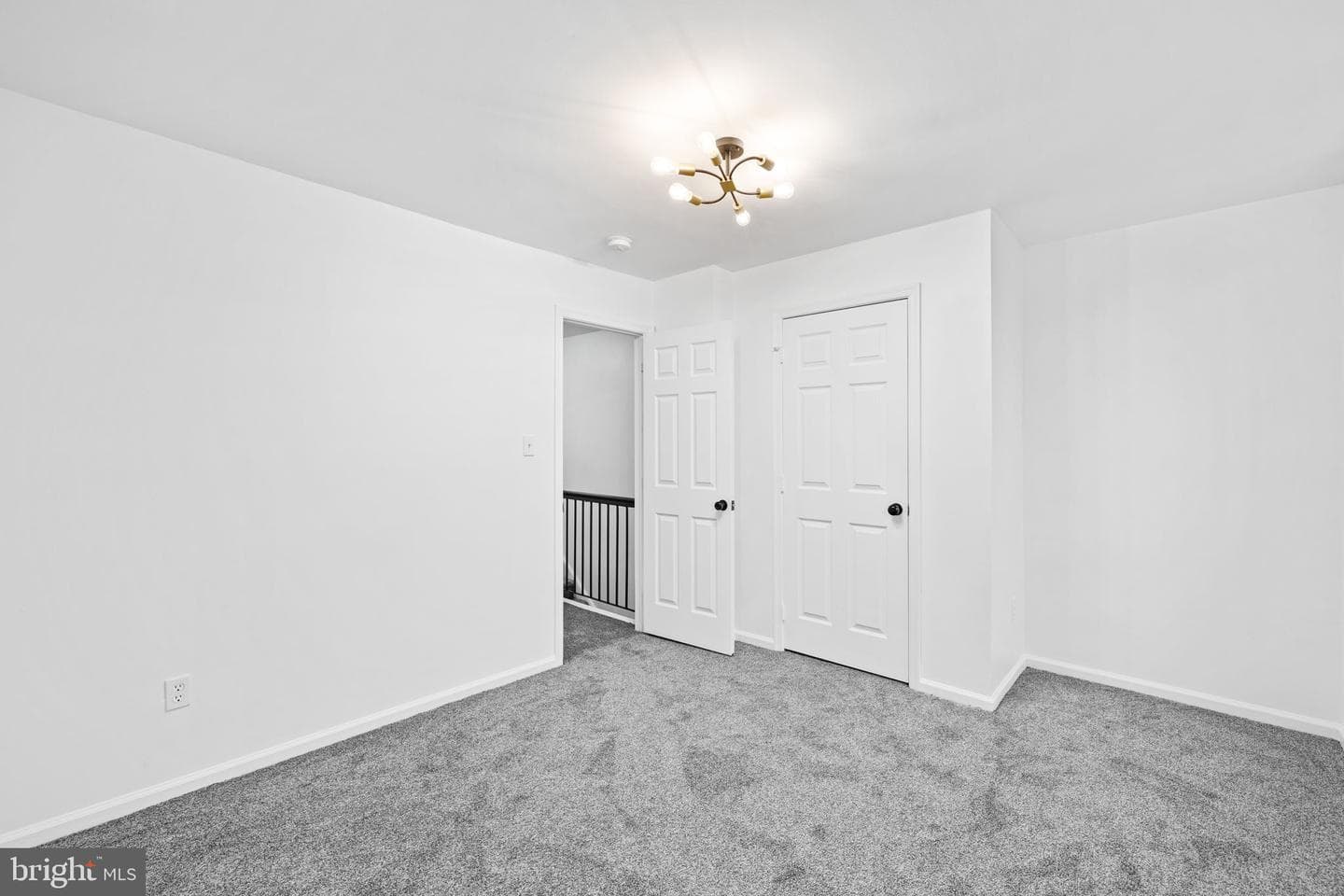 1821 N Croskey Street photo 23