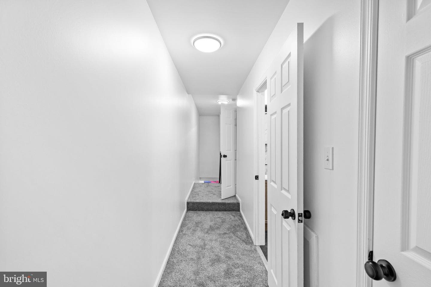 1821 N Croskey Street photo 32