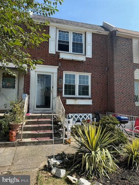 1629 Farrington Road photo 2