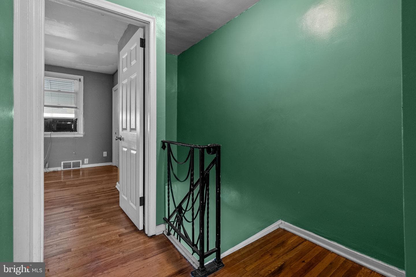 3332 Lansing Street photo 16