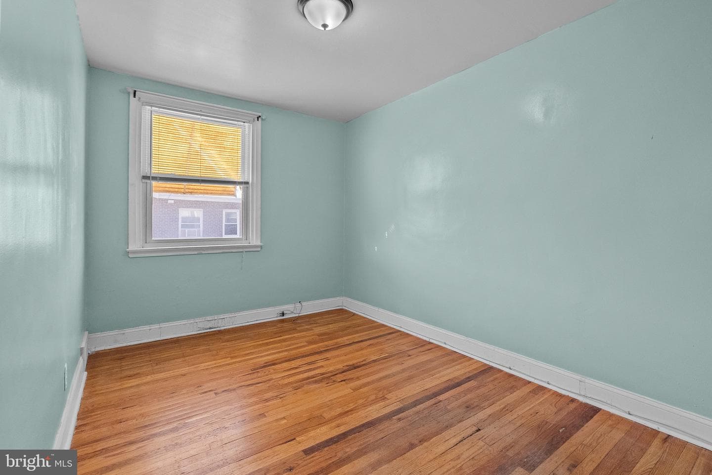 3332 Lansing Street photo 20