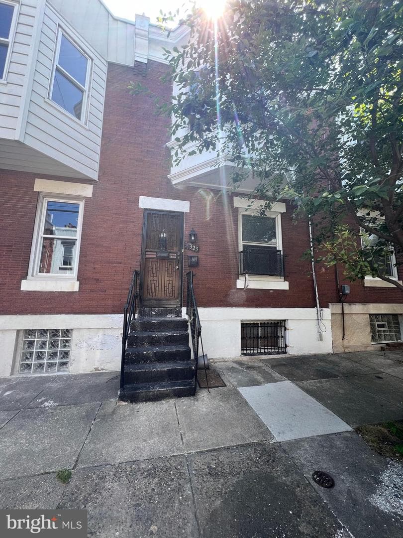 1323 N 28th Street photo 2
