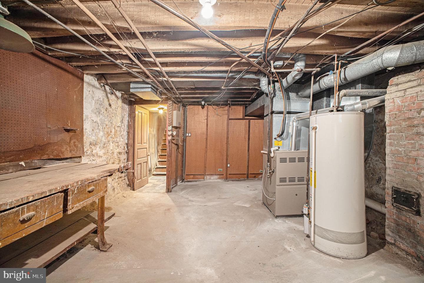 5417 Pulaski Avenue photo 33