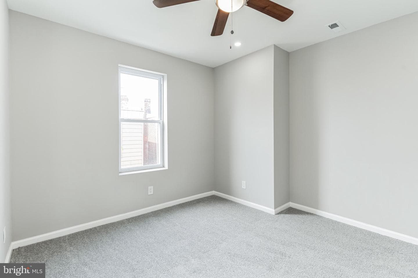 5816 Pine Street photo 21
