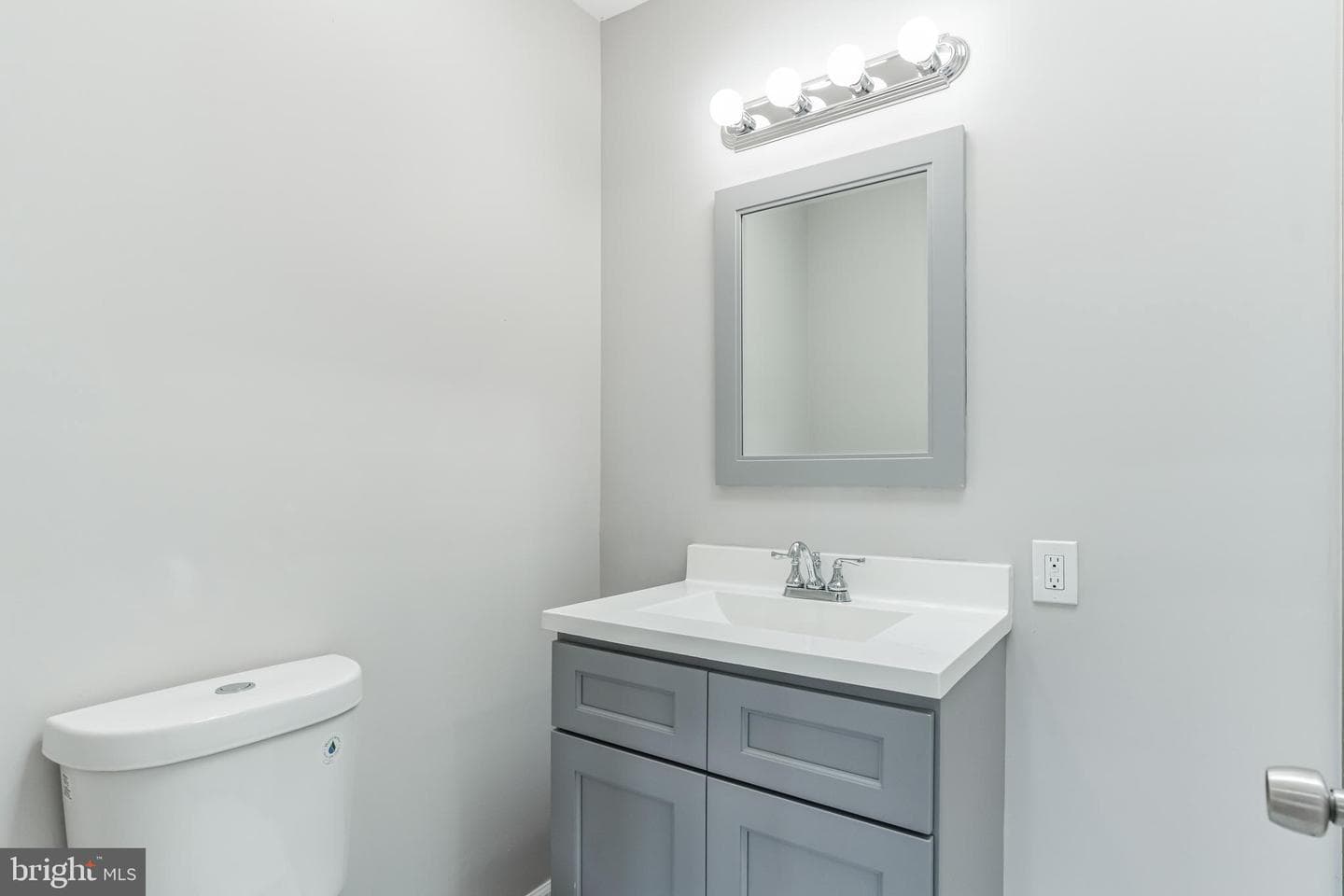 5816 Pine Street photo 29