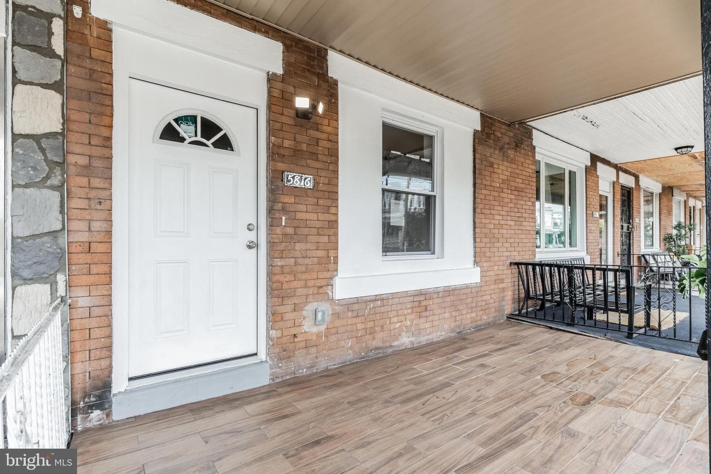 5816 Pine Street photo 3