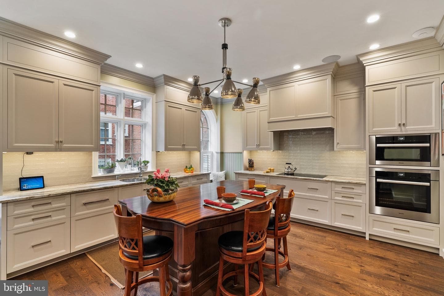 1808 Delancey Place photo 10