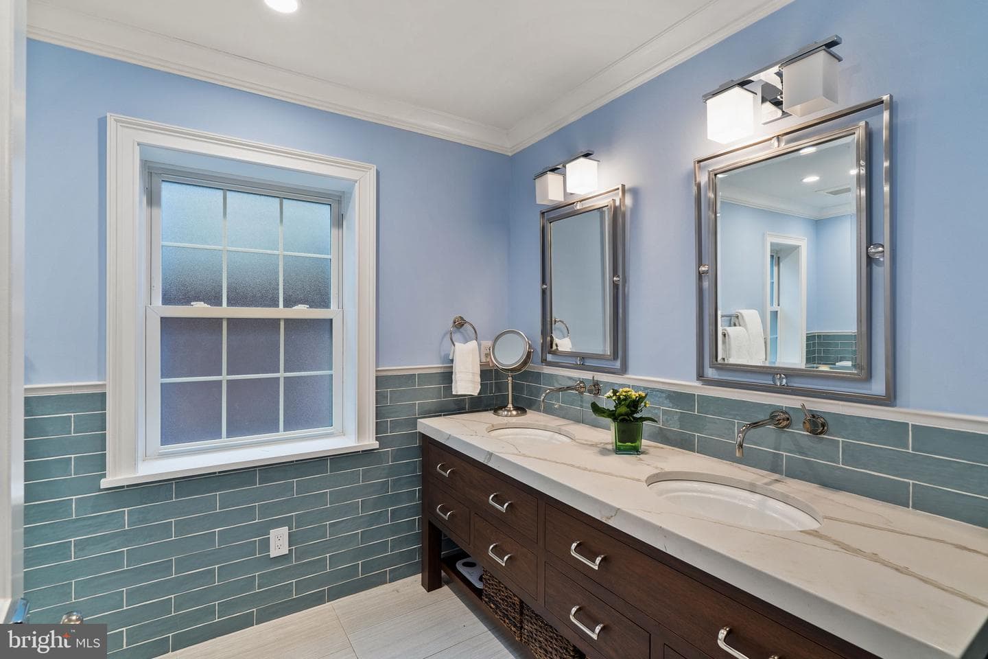 1808 Delancey Place photo 29