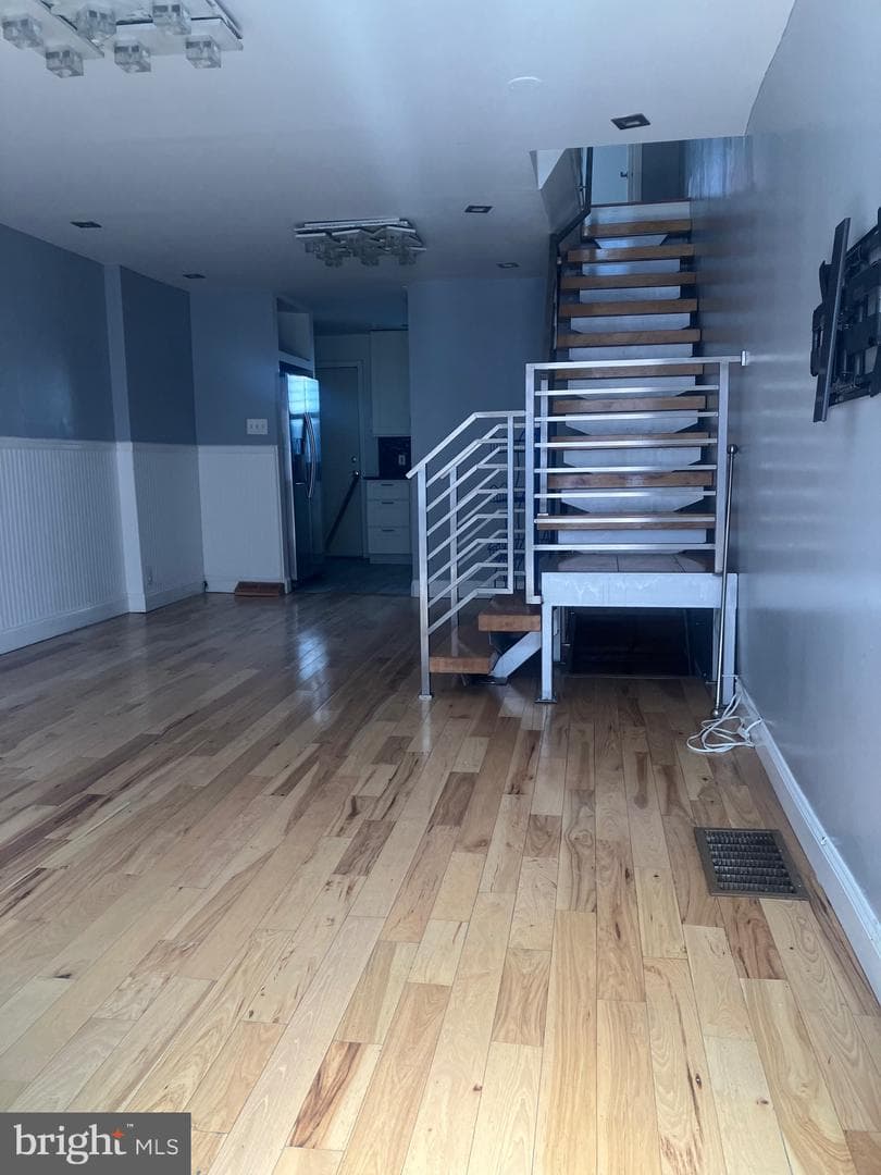 429 Winton Street photo 19