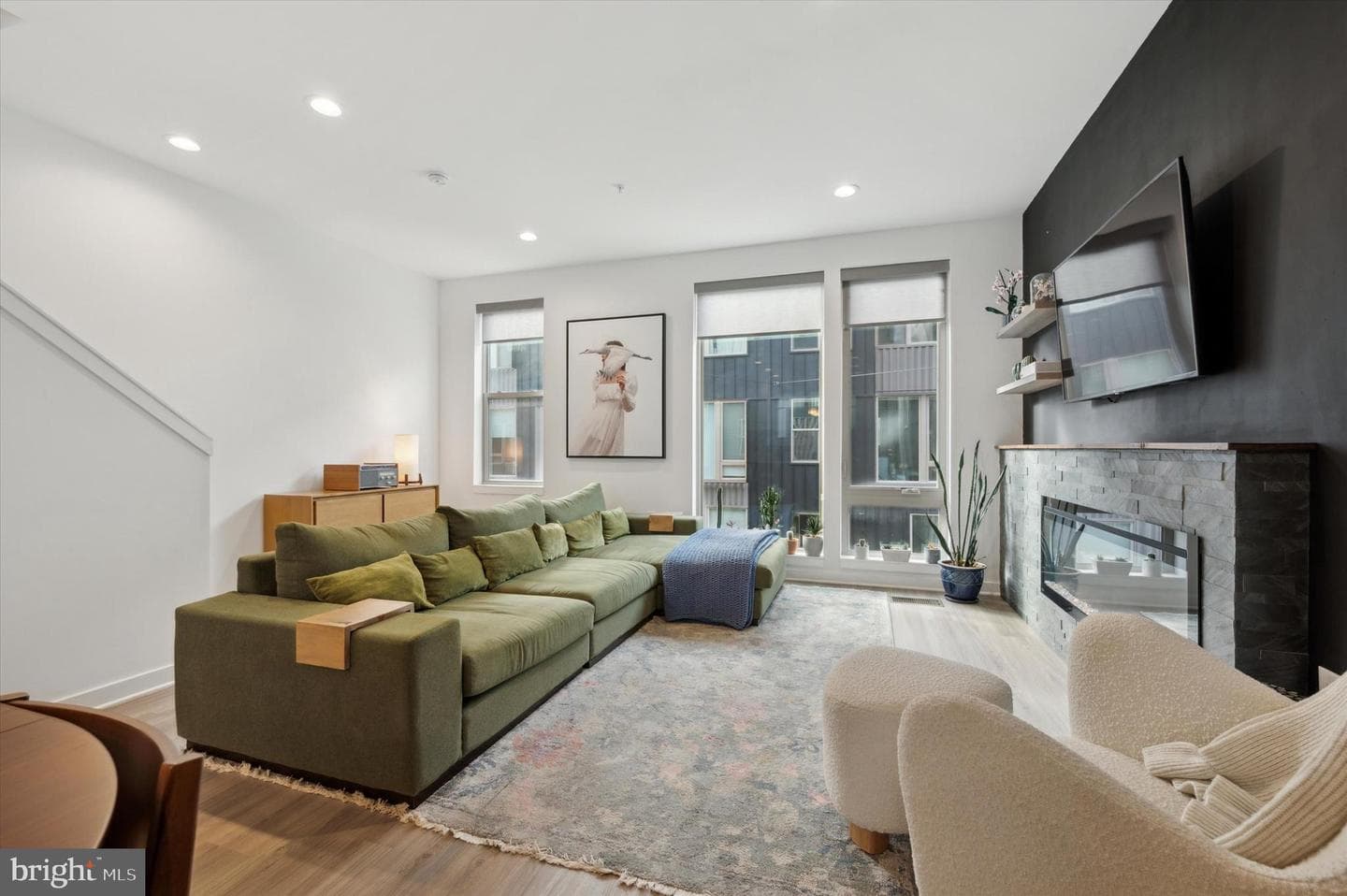 3109 Birchview Walk photo 4