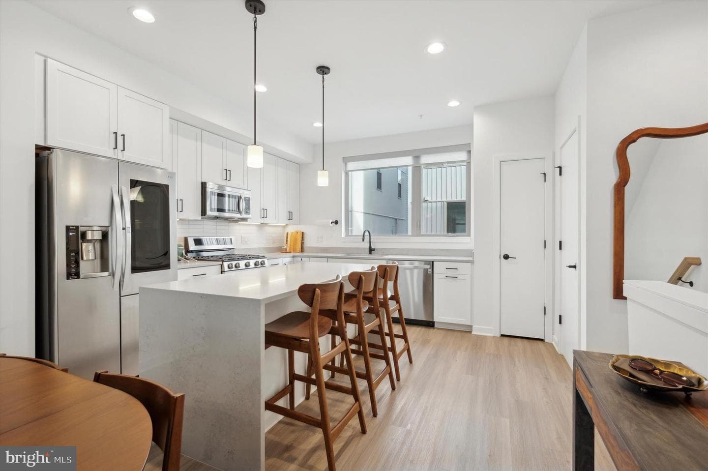 3109 Birchview Walk photo 6