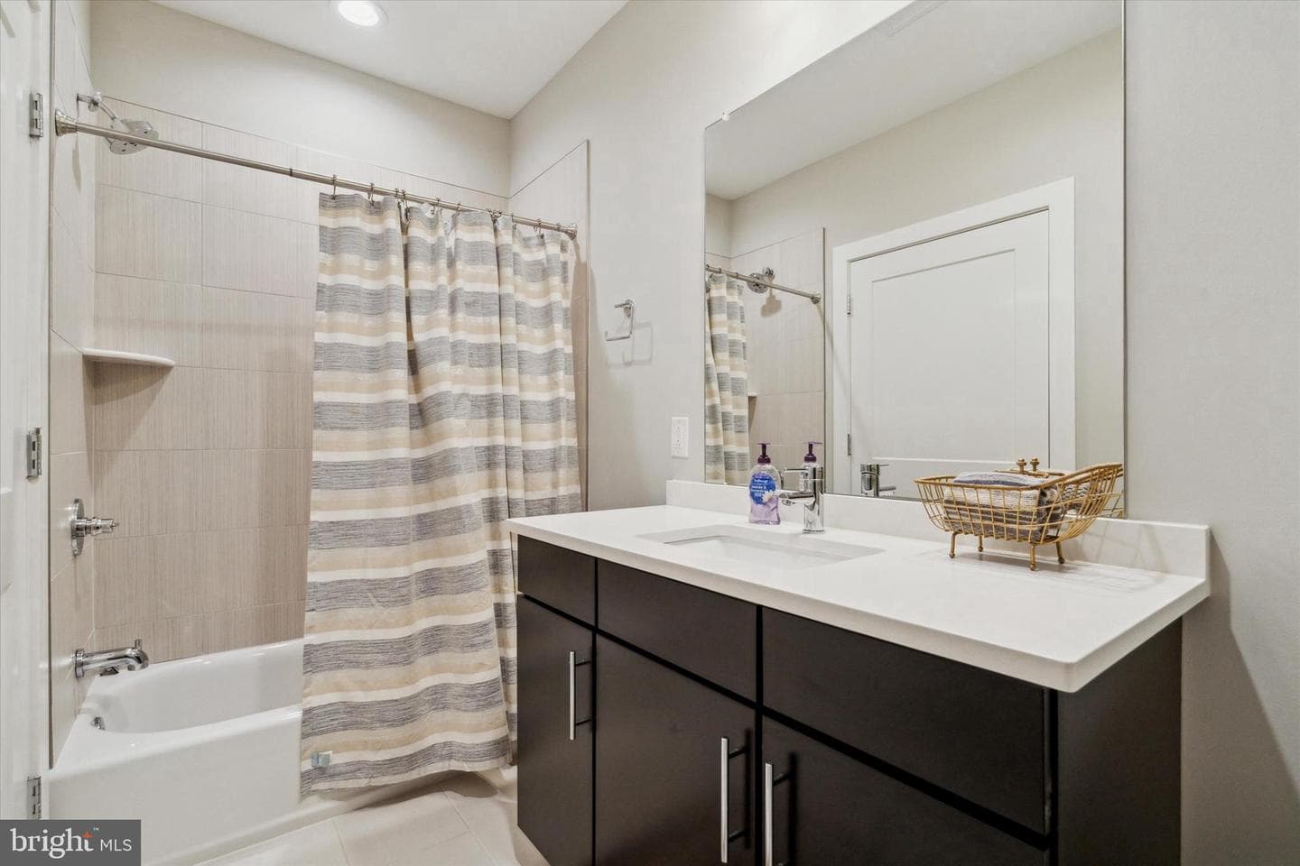 4575 Riverside Way photo 23
