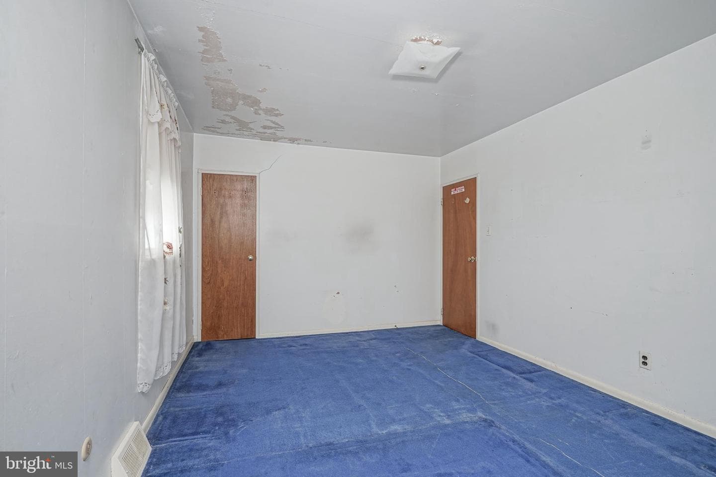 4653 Pennypack Street photo 19