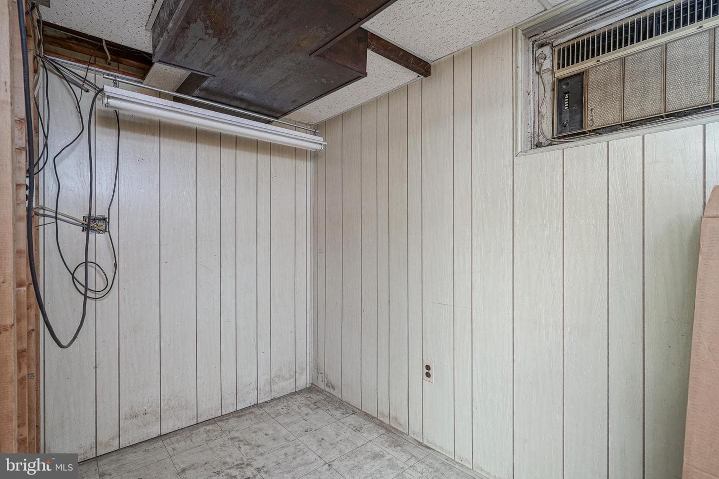 4653 Pennypack Street photo 27