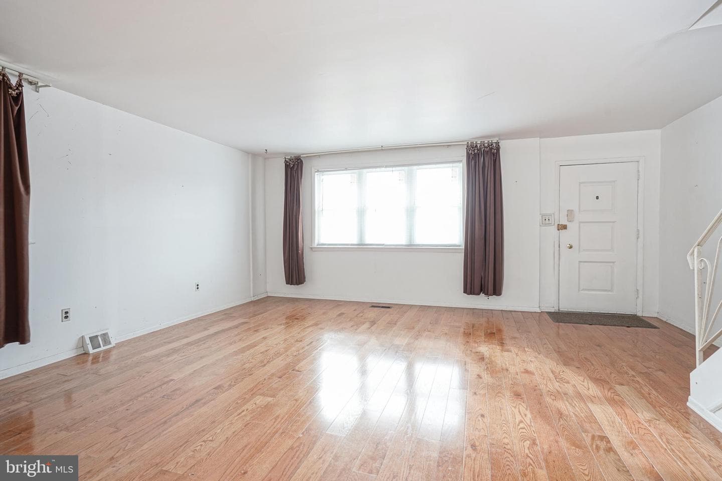 4653 Pennypack Street photo 7