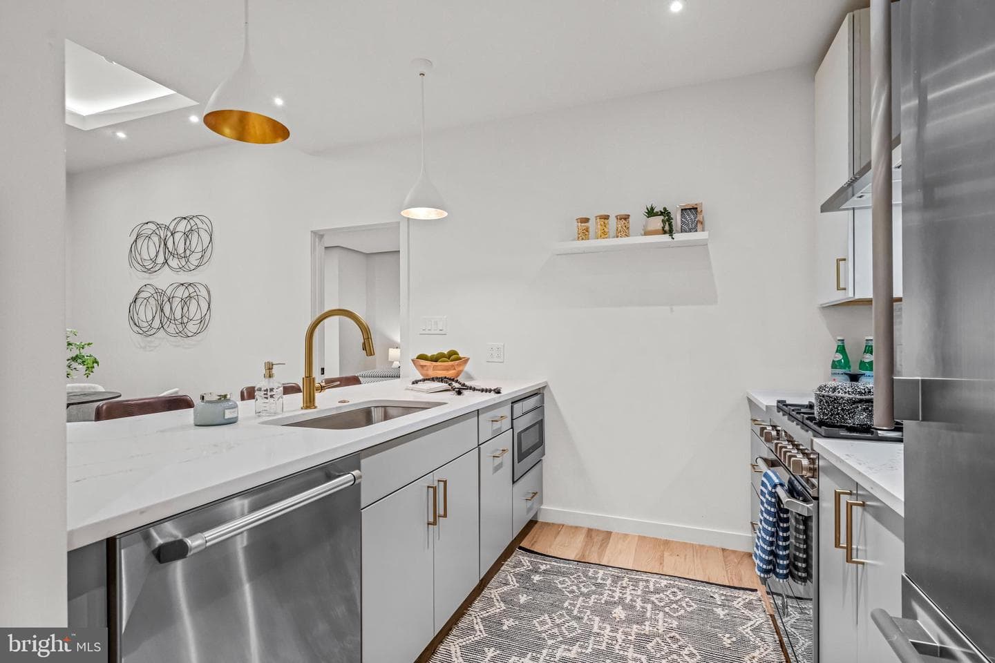 219 S 18th Street #309 photo 22
