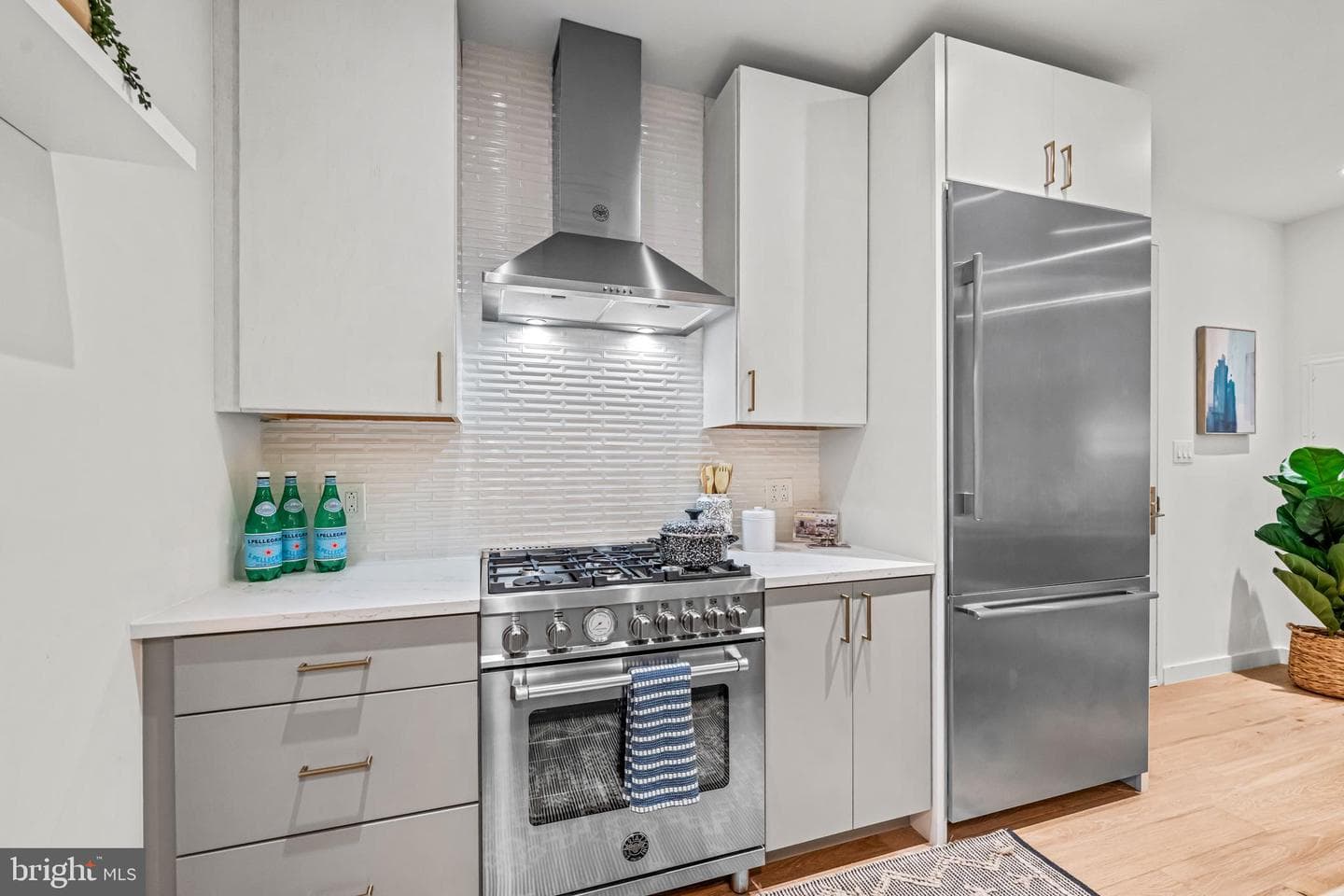 219 S 18th Street #309 photo 25