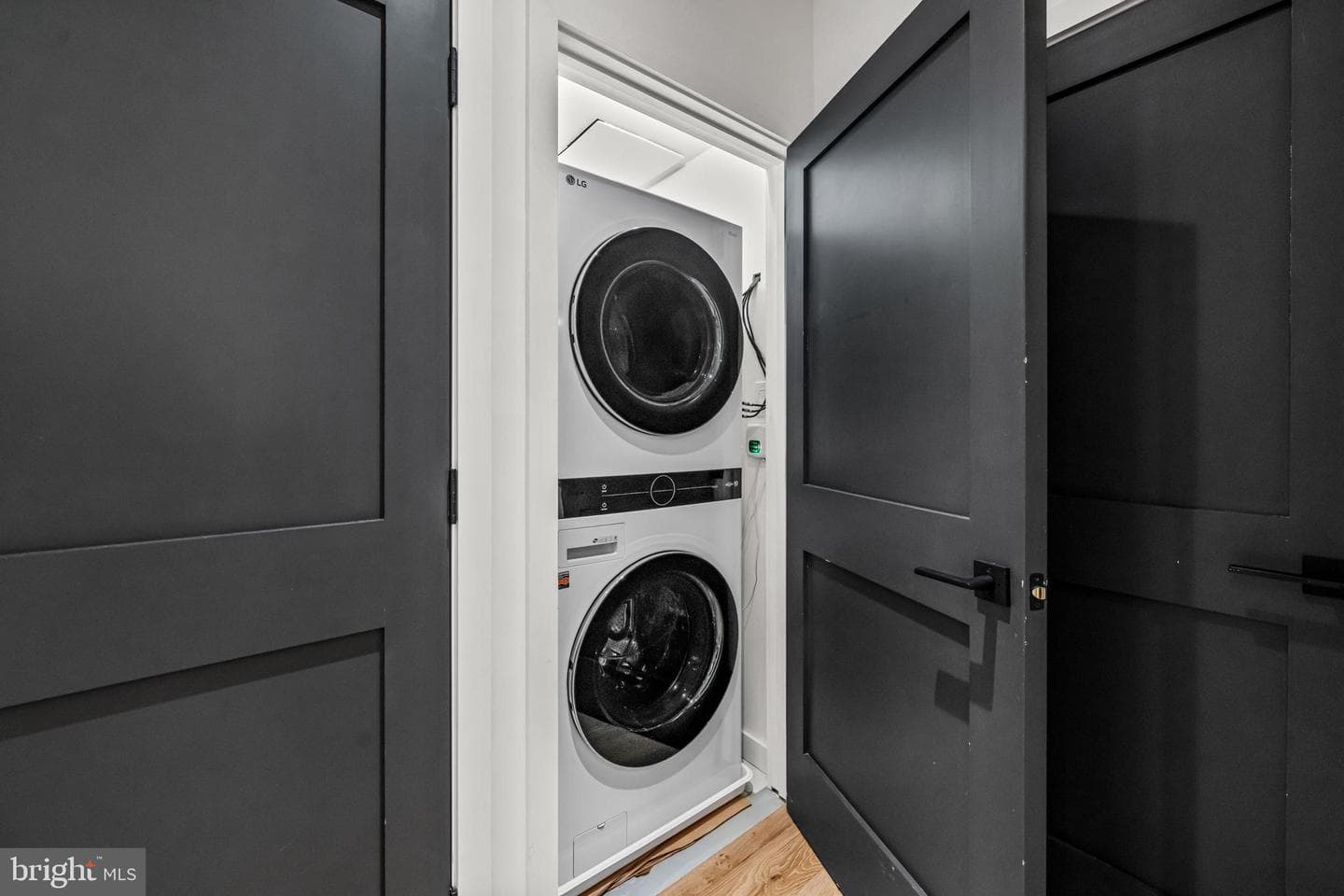 219 S 18th Street #309 photo 36