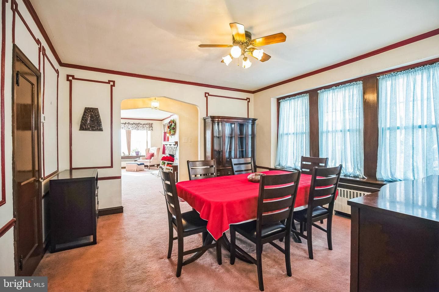 809 Knorr Street photo 6