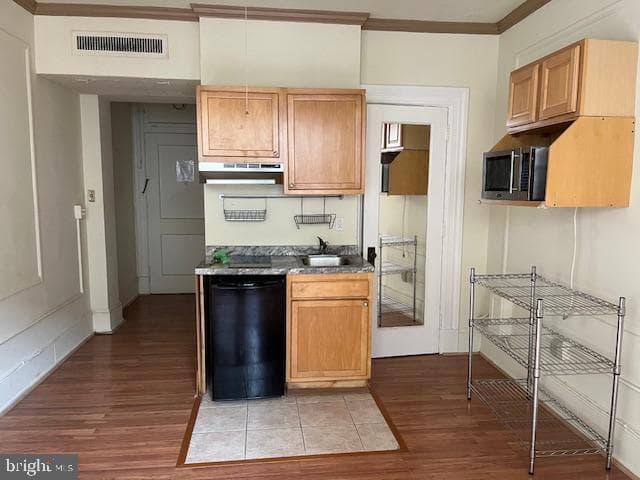 1324 Locust Street #1502 photo 3