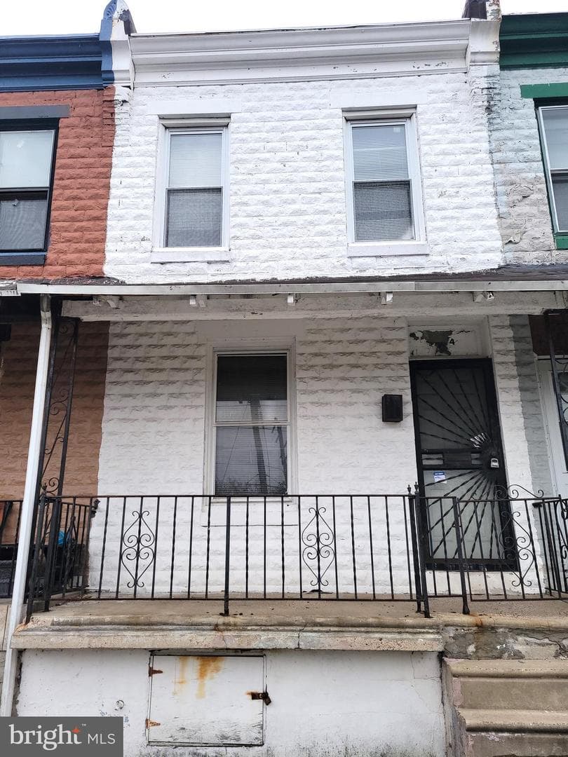 5314 Glenmore Avenue photo 1