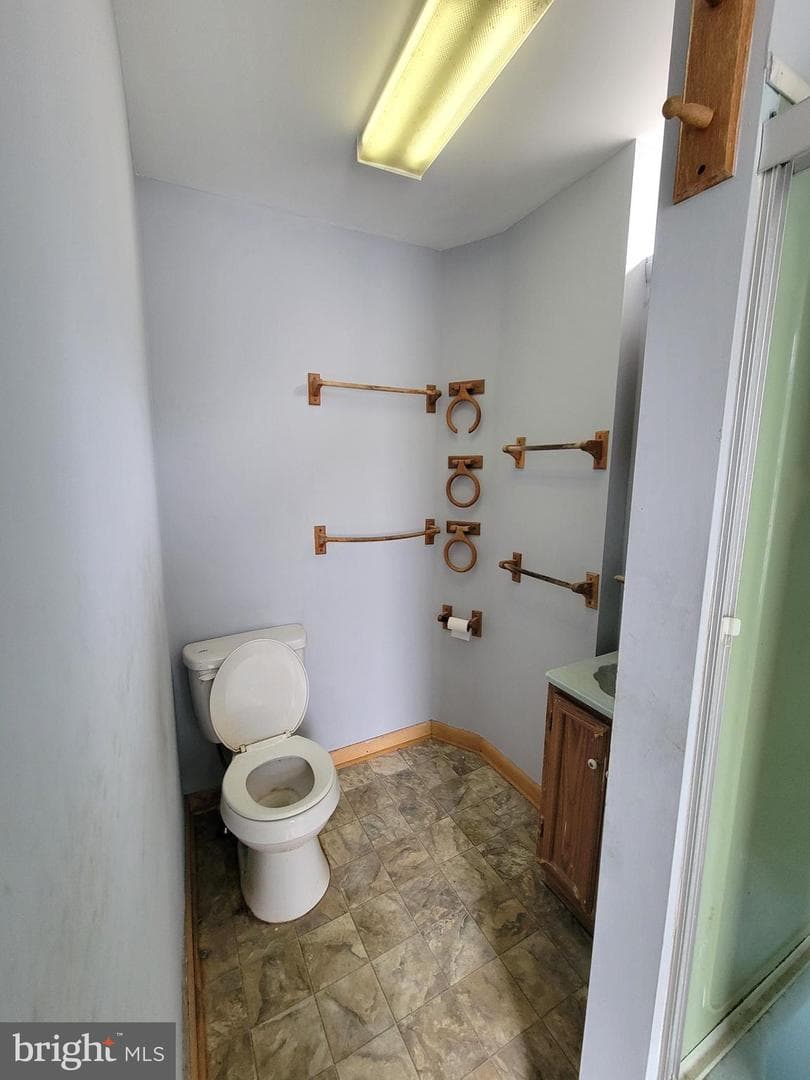 5314 Glenmore Avenue photo 13