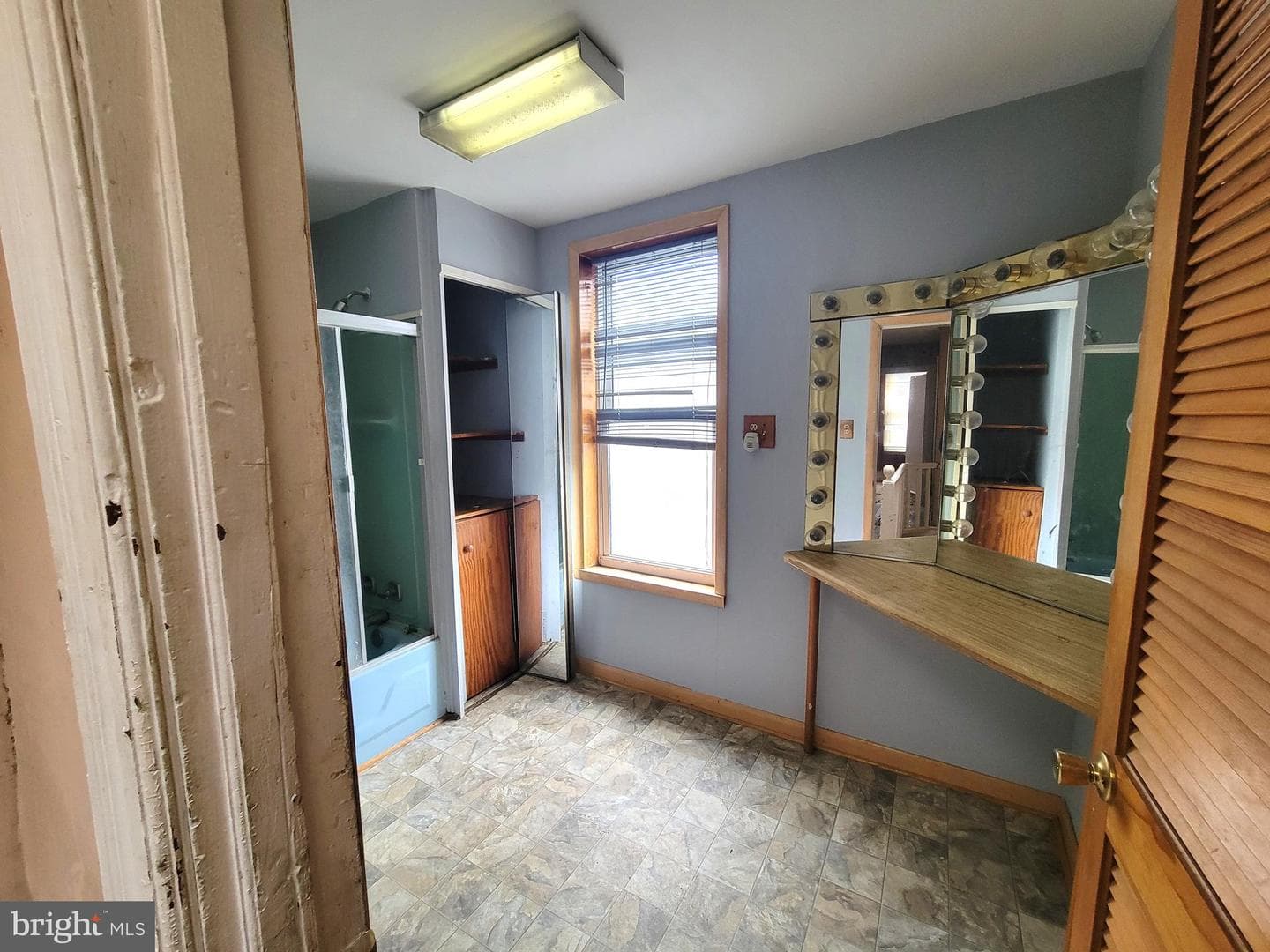 5314 Glenmore Avenue photo 15